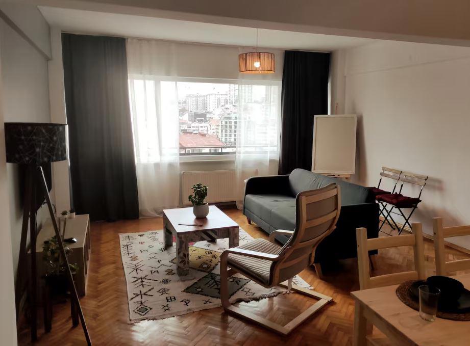 2+1 With Sea View In Central Location In Besiktas