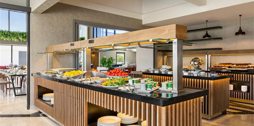 Ramada Encore By Wyndham Istanbul Arnavutkoy