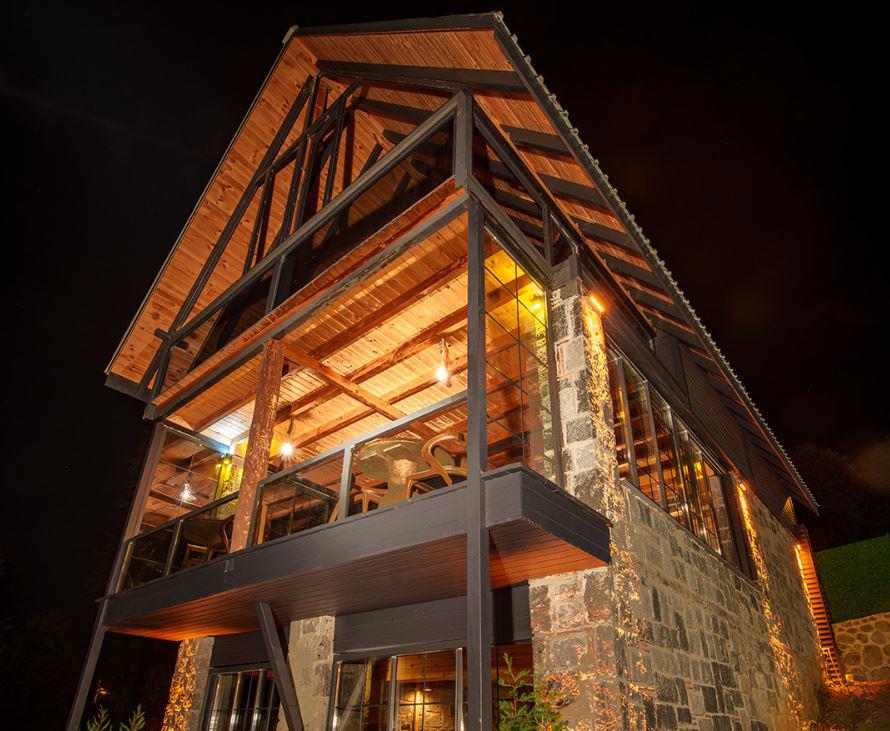 Hobbit Chalet