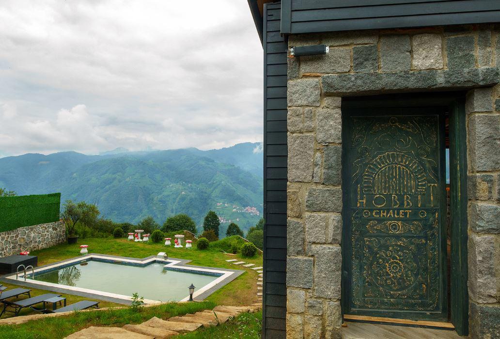 Hobbit Chalet