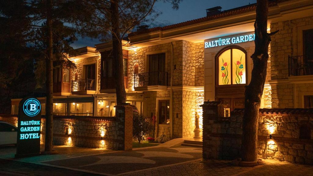 Baltürk Garden Sapanca Hotel