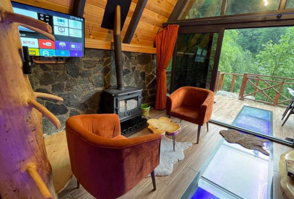 Waterfall Bungalov