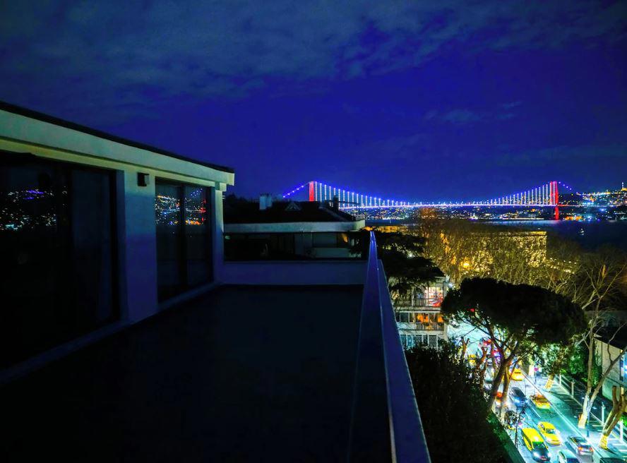 Four Views Residence