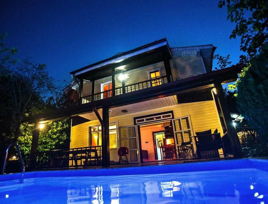 Nar Villa