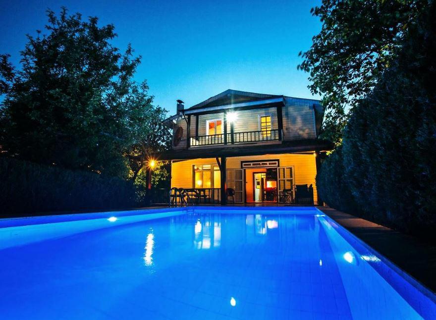 Nar Villa