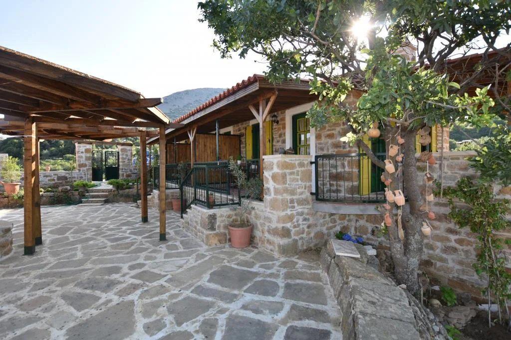 Yeşil Ev Butik Otel & Kafe