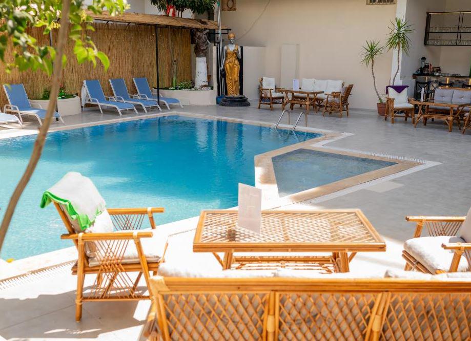 Vois Kemer Hotel