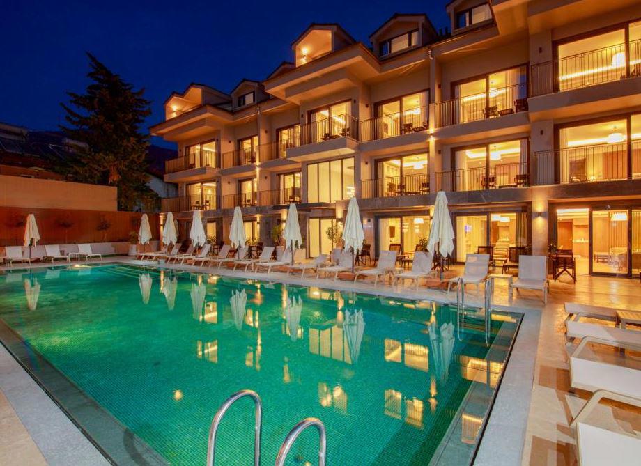 Casa Lumar Luxury Lodging +16