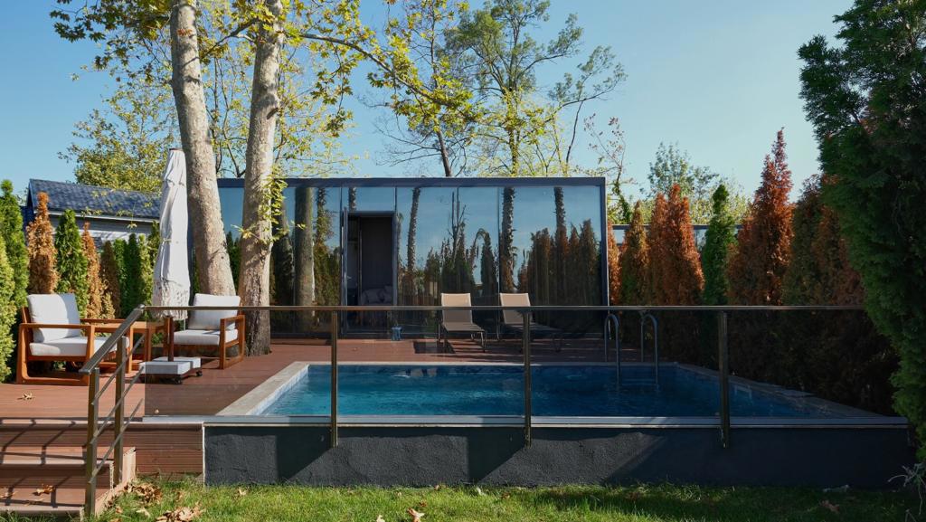 Velour Hotel & Restaurant Spa