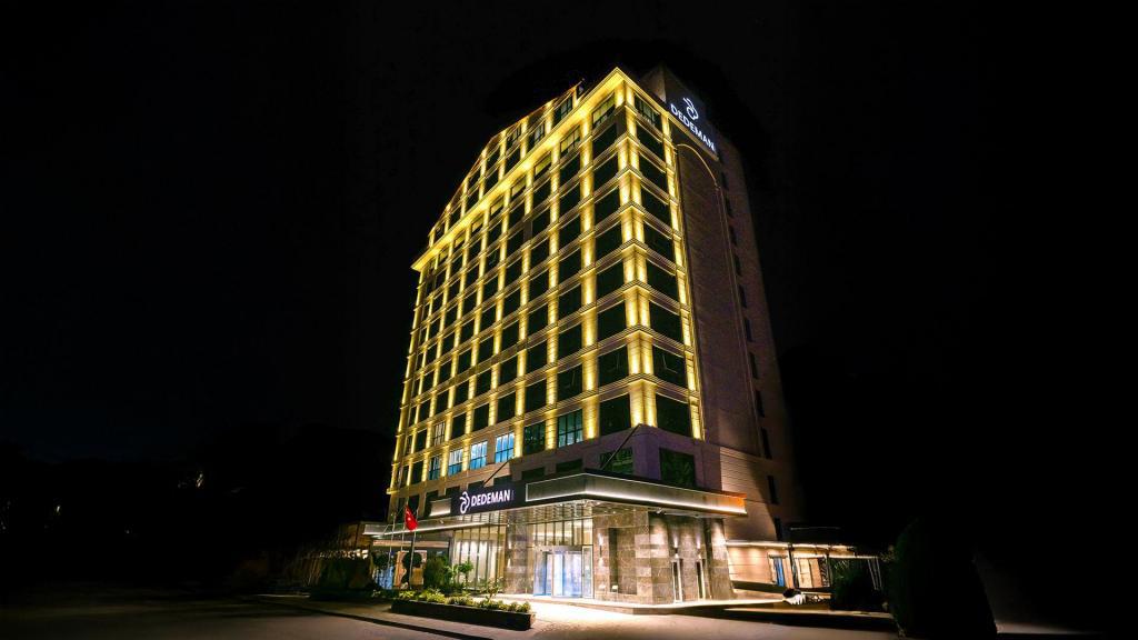 Dedeman Adana