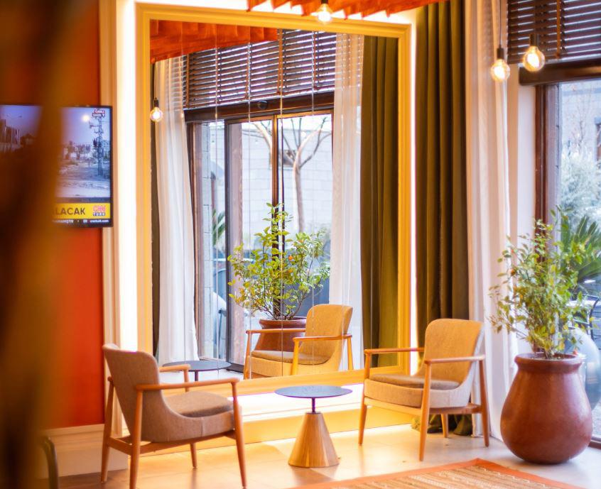 Sur Royal's Hotel