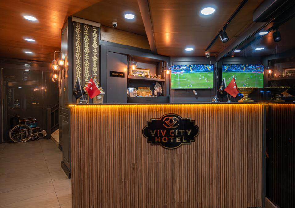 Viv City Hotel