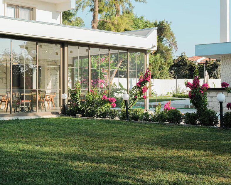 Gaea Hotel