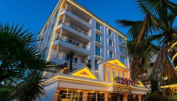 Andalouse Elegante Suite Hotel