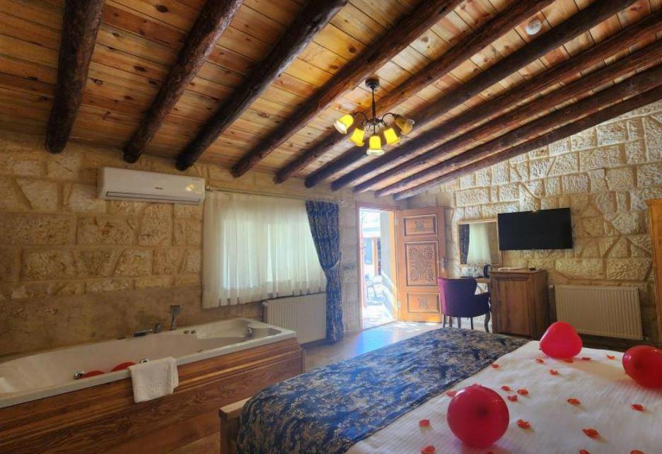 Yıldız Hotel
