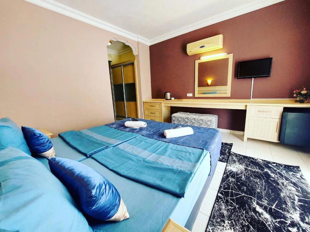 Summer Rose Hotel