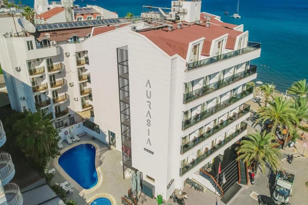 Aurasia Beach Hotel