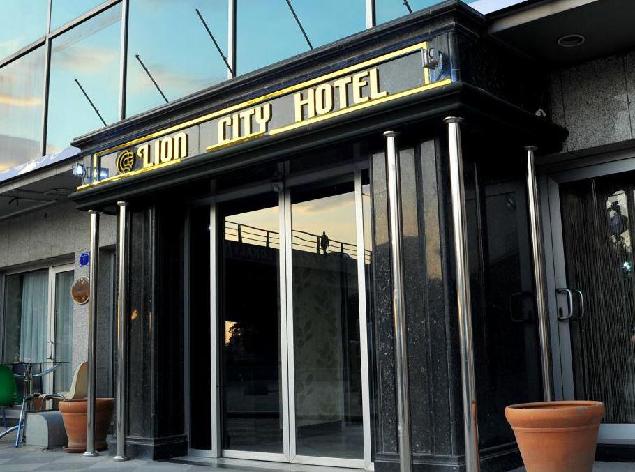 Lion City Hotel