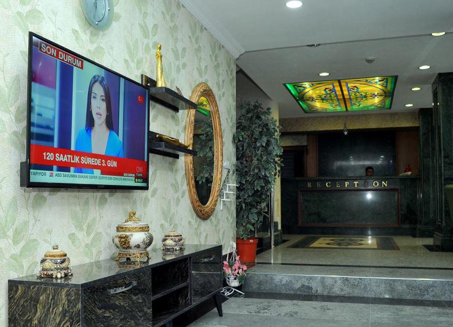 Lion City Hotel