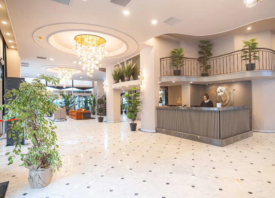 Destiny Marine Deluxe Hotel