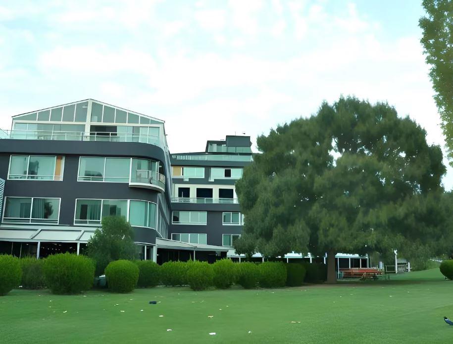 Destiny Marine Deluxe Hotel