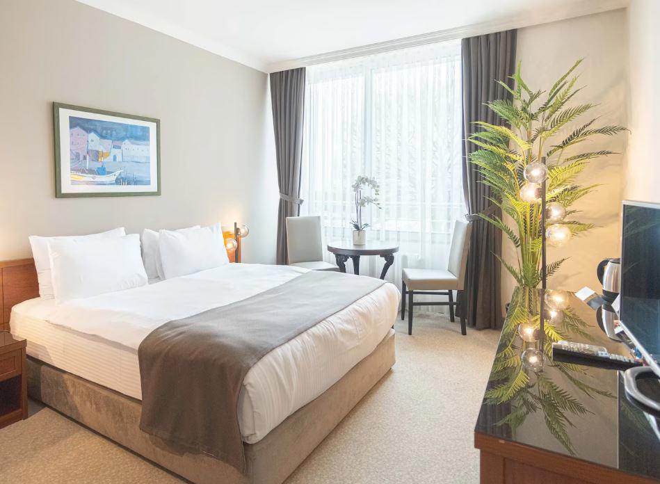 Destiny Marine Deluxe Hotel