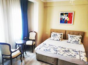 Adamarin Terrace Hotel