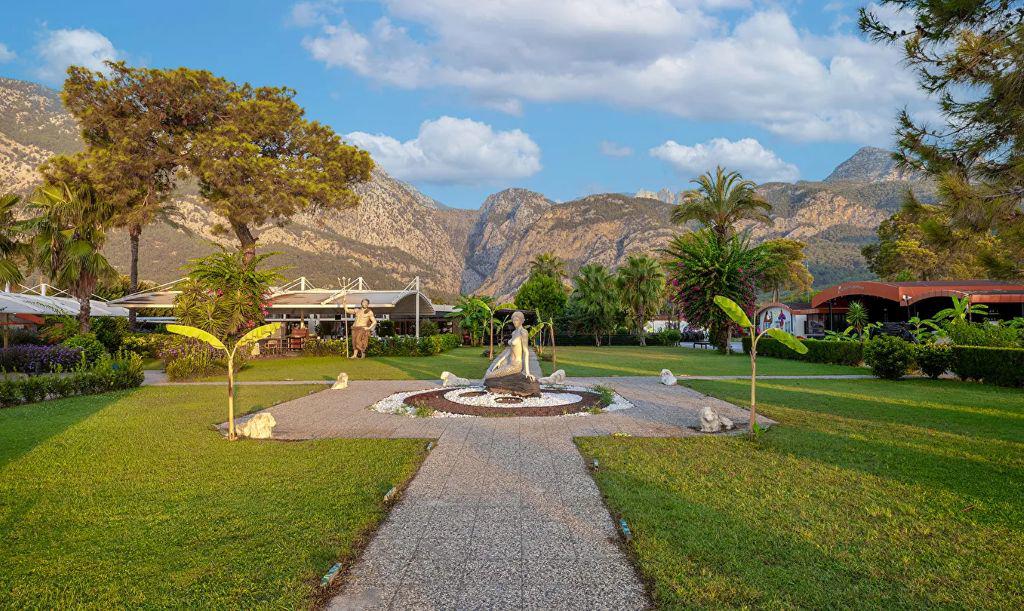 Club Hotel Belpinar