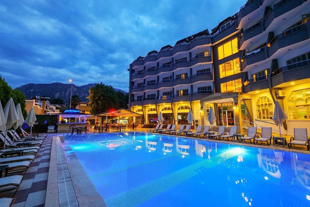 Club Selen