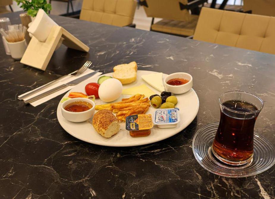 Home Plus Otel
