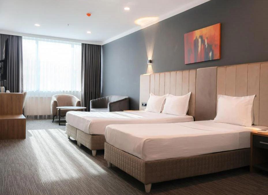 Home Plus Otel