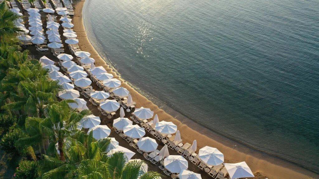 Eos Beach Resort (Ex.Crystal Land Of Paradise)