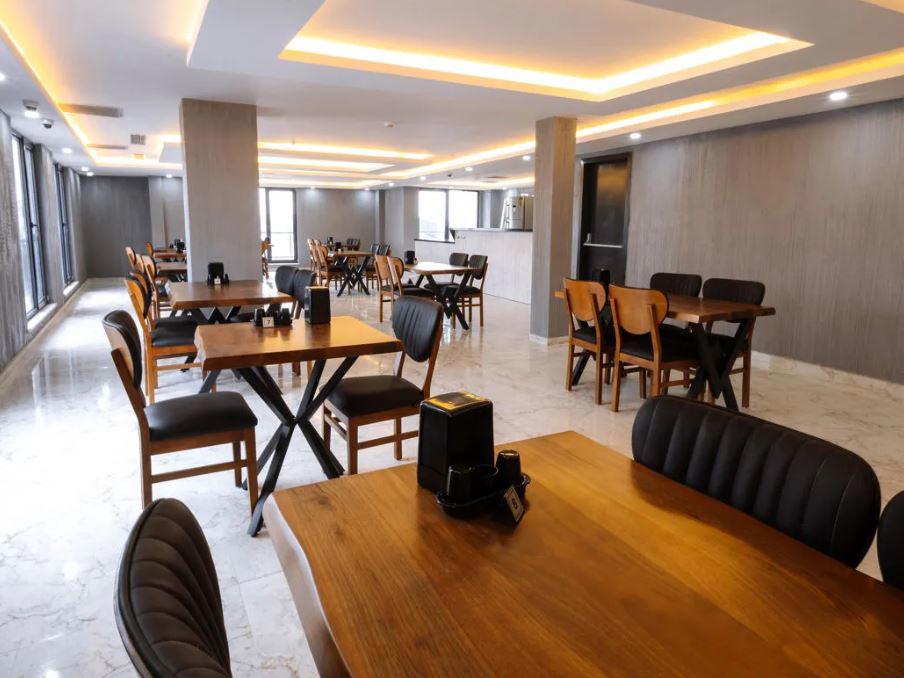 Meyzi Hotel