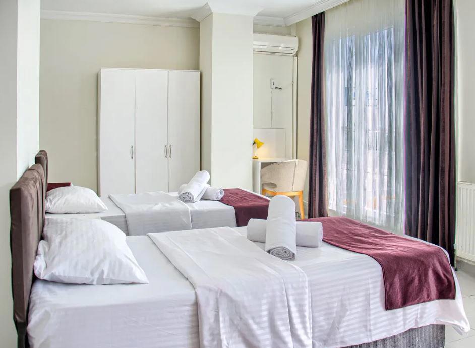 Yeniçiftlik Otel