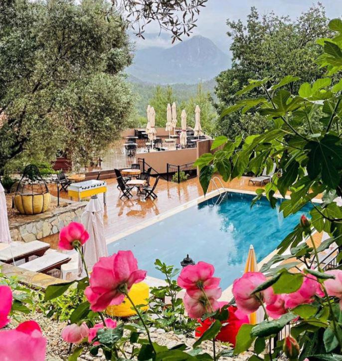 Antalya Bodrum Kayası Dağ Oteli