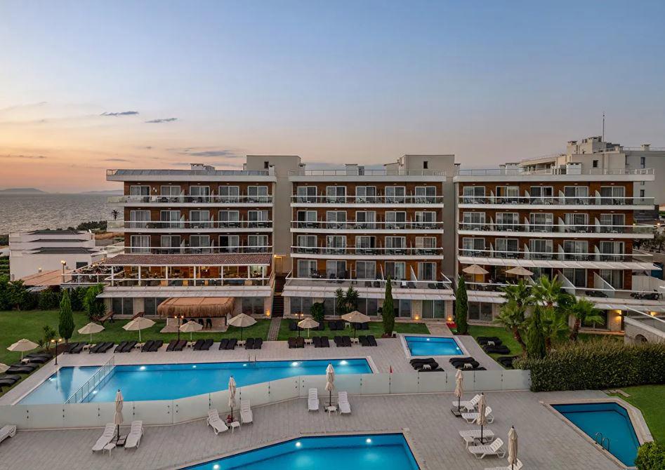 La Quinta By Wyndham Çeşme