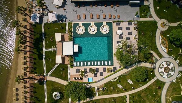 Parmos Otel