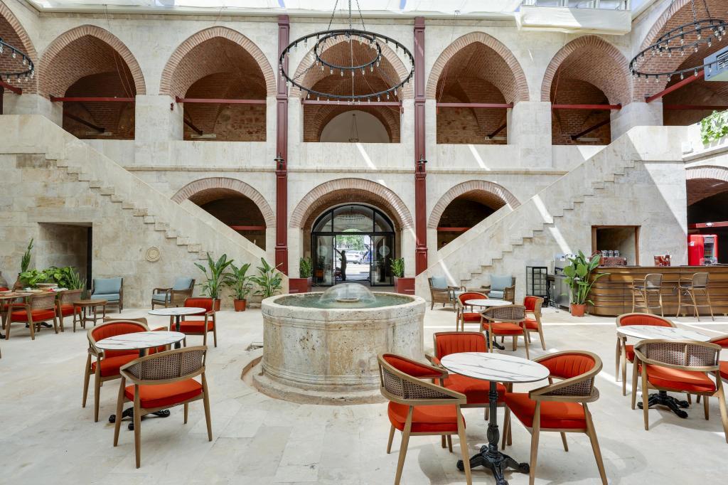 Silk Road Museum Hotel