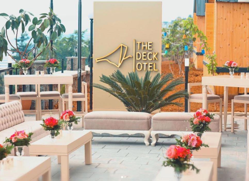 The Deck Otel