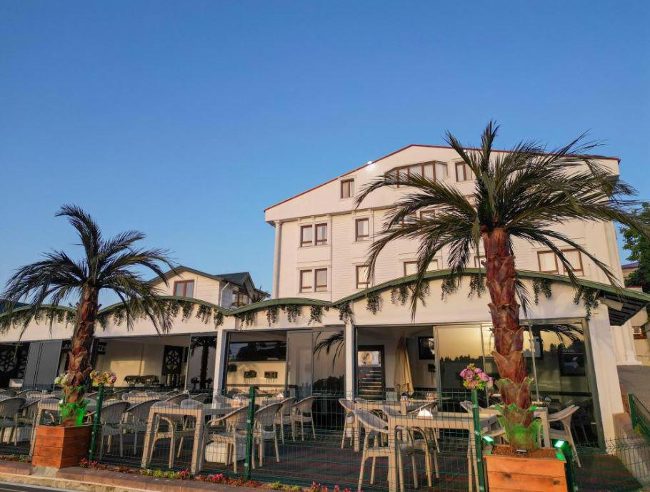 Perla Blanca Hotel