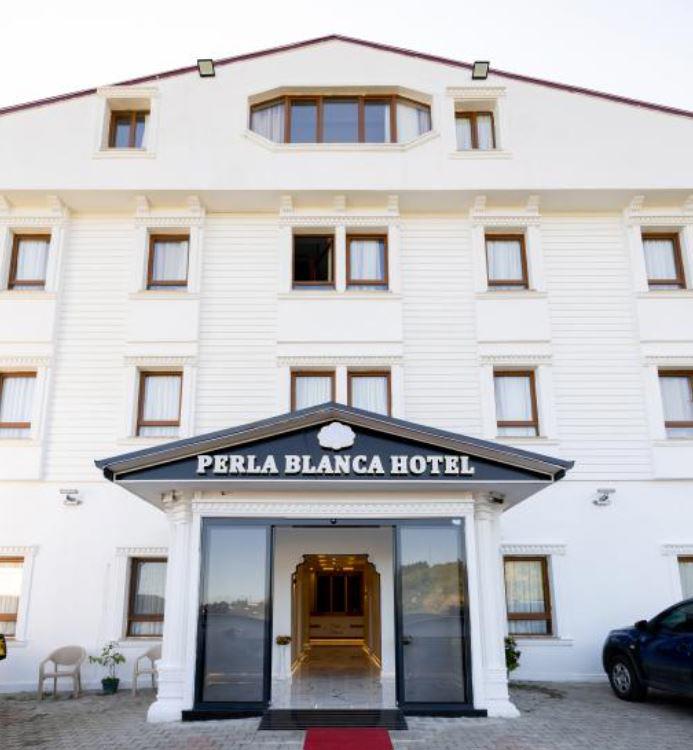 Perla Blanca Hotel