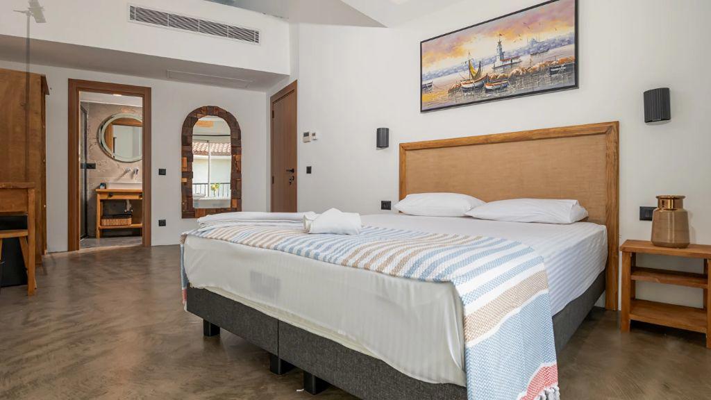 Moon Hotel Alaçatı - Adults Only +14