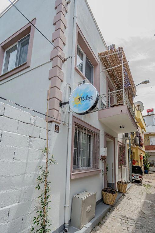 Miloz Rooms
