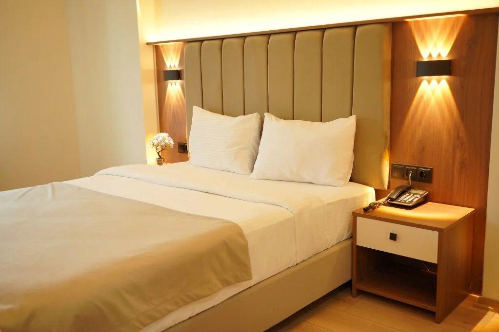 Lion City Hotel