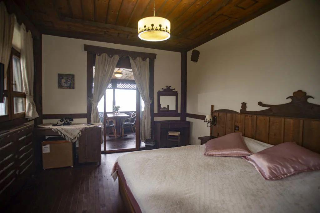 Zümrüd-Ü Anka Otel