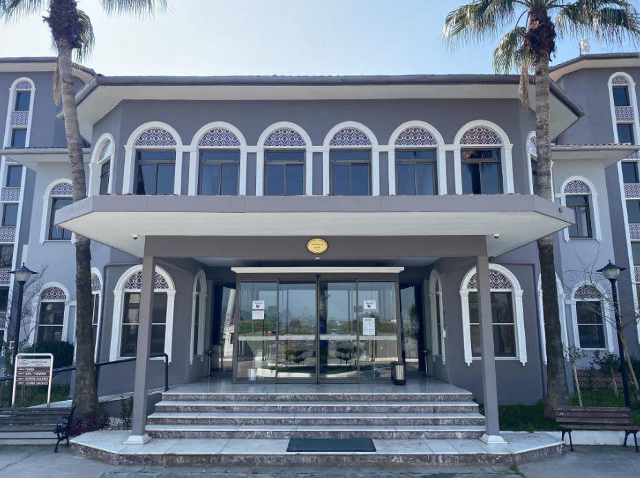 Yahura Otel