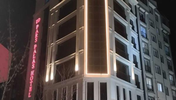Pars Palas Hotel