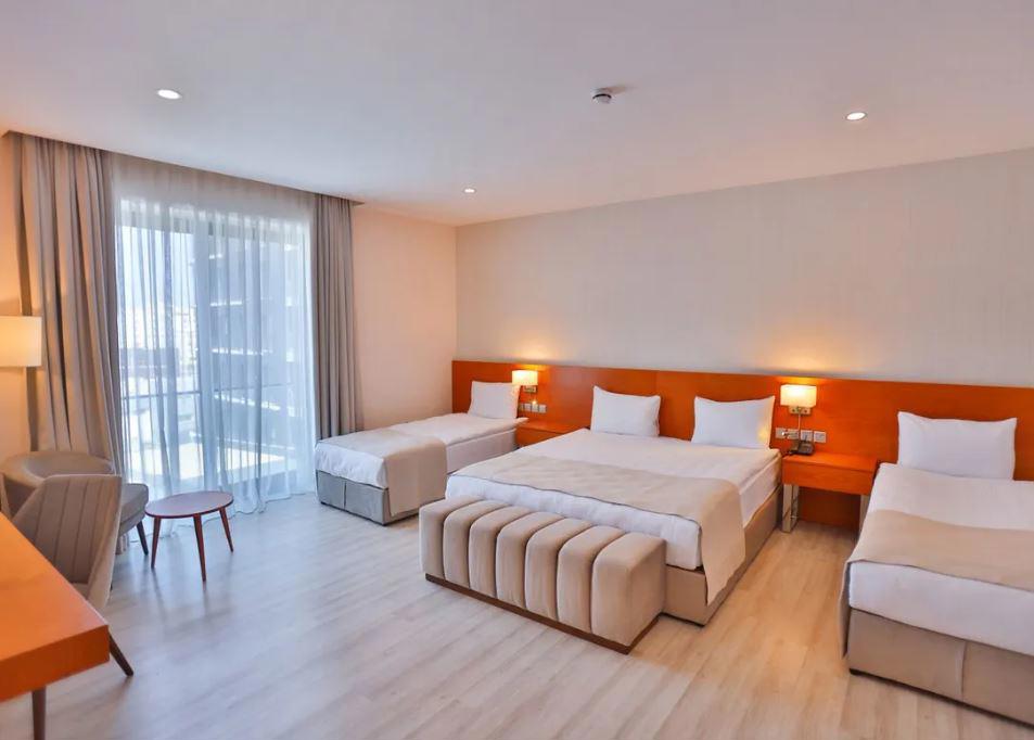 Caddemm Inn Hotel