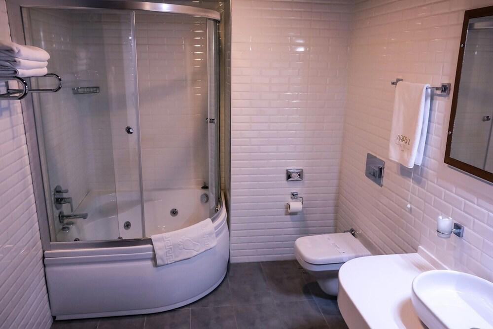 Aripsas Hotel