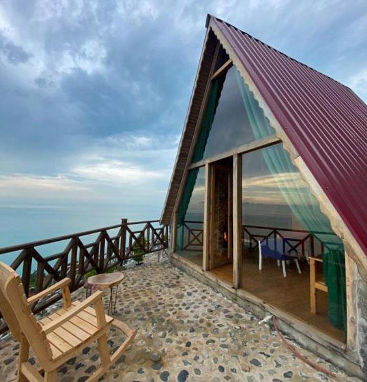 Madağ Bungalov